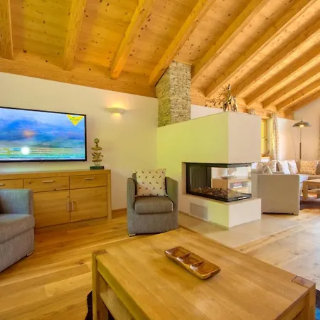 Dağ evi „Chalet 4 Am Sonnenhang“ By Alpen Apartments Neukirchen am Großvenediger