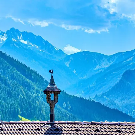 Dağ evi „Chalet 4 Am Sonnenhang“ By Alpen Apartments Neukirchen am Großvenediger